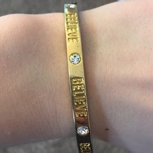 Gold believe bracelet
